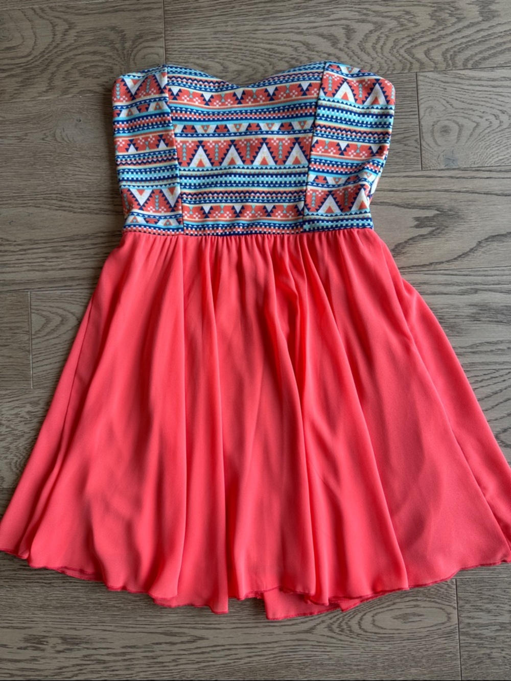 Style Rack Coral Strapless Dress with Aztec Print Bodice - Medium